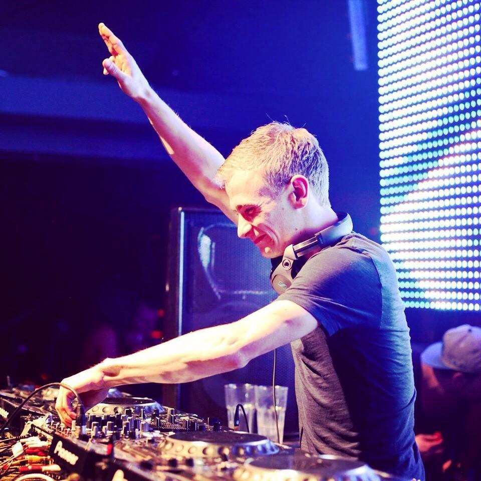 RyelandSolveig's tweet photo. Love his energy 😝 http://t.co/nhUUnRhsjl