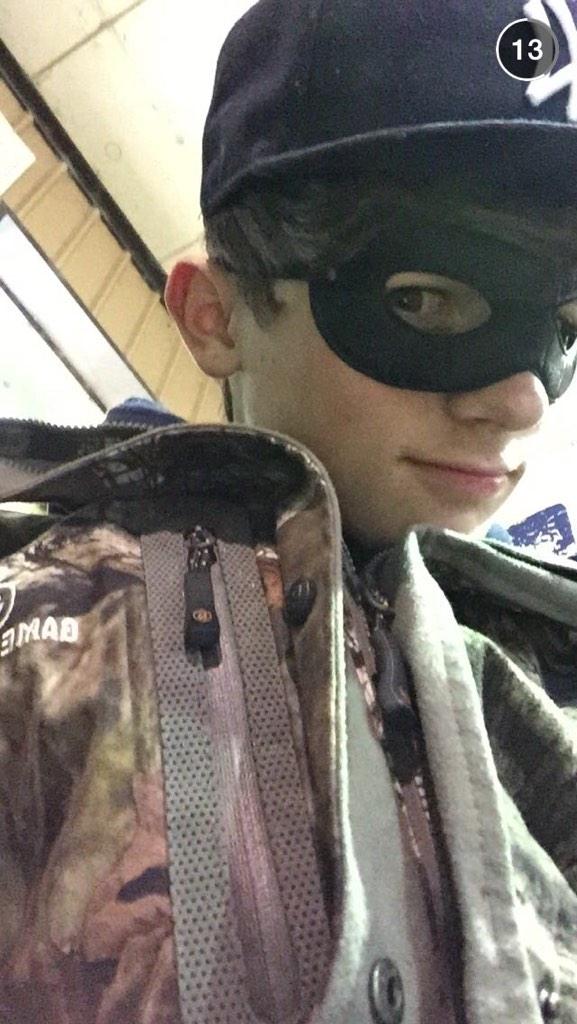 jillianbean1999's tweet photo. 💪😎 
#SuperDylan @imdylandauzat http://t.co/q3NuW3kyQv