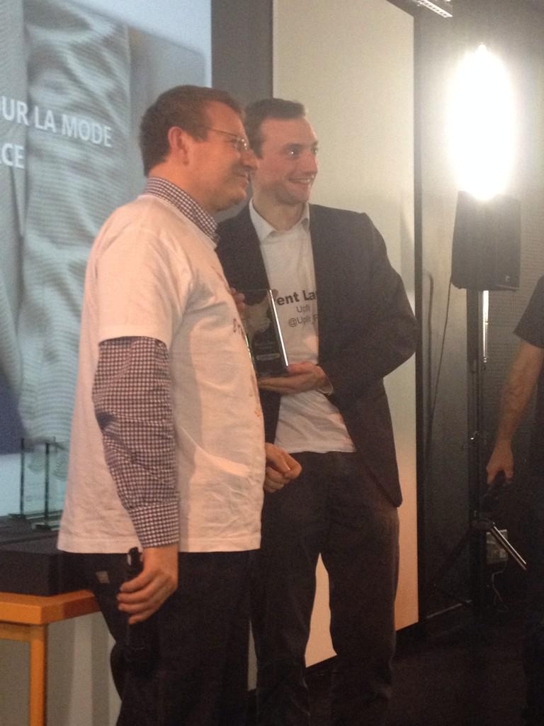 marievanhaecke's tweet photo. Bravo @flolaming !!!! Prix de la presse par @thierryderouet pour @UPfit_Fr ! Ca cartonne !!! #W2C14 @Web2connect http://t.co/h4q7egpt73