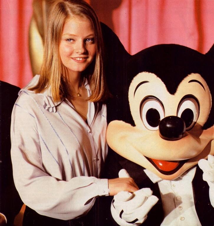 "Normal is not something to aspire to, its something to get away from."
Happy Birthday Jodie Foster! 