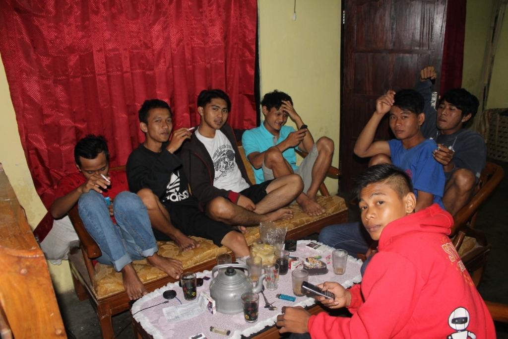 thakim_freen's tweet photo. Koco konco http://t.co/KMIFdebrGP