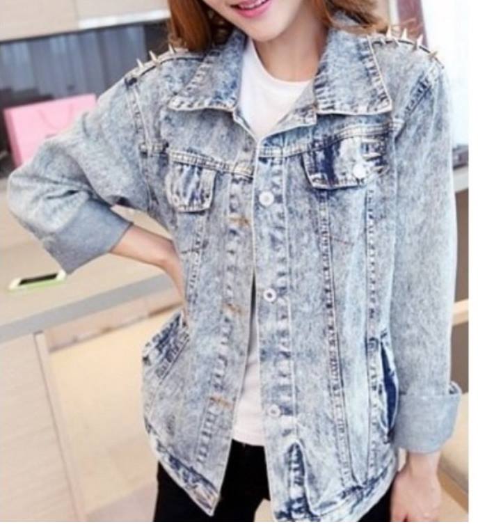 AlsazaMode's tweet photo. Chaqueta tejana con motivos punck. 25€ http://t.co/eRT0krhcD6