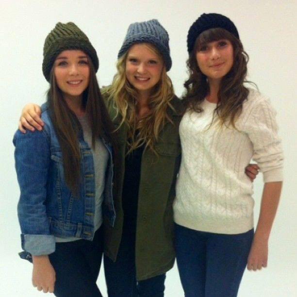 SweetyGabrielle's tweet photo. Wowo me and sofiane and luisa http://t.co/cUxguyi1iT