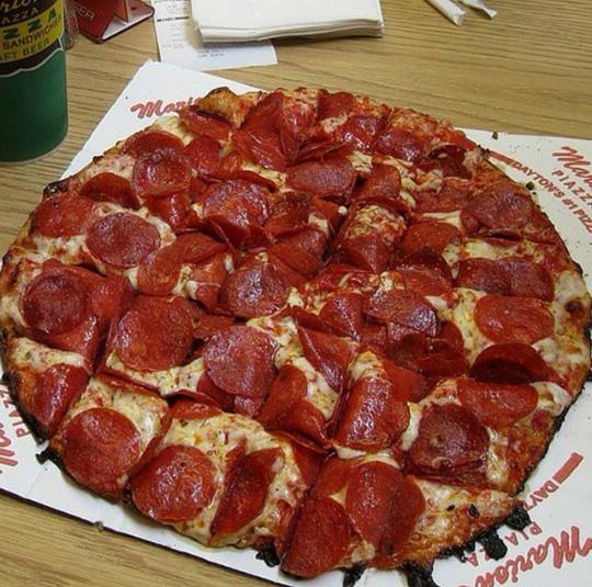 SUPER_COMIDA's tweet photo. Pizzaaaaaa. http://t.co/J64og9aov4