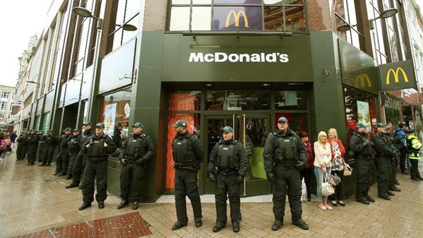 Pie Sports Booze 🔞 PARODY tweet media