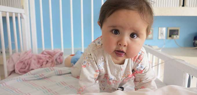 pulso_mx's tweet photo. Autoridades retrasan apoyos para Eva Sofía http://t.co/4X2bwUQ69m @saveevasofia #SaveEva http://t.co/iAKeEN0rFL
