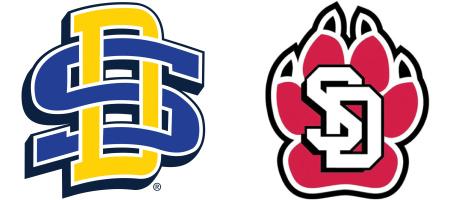 TheVagrantSDSt's tweet photo. SDSU-USD RIVALRY: Have fun and lighten up http://t.co/AYpycPfegr… http://t.co/qQ86mZdol5