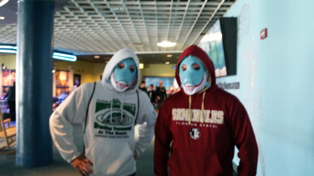 emilyrlamb's tweet photo. #jwmhsaquariumtrip http://t.co/7eP9ApVxrH