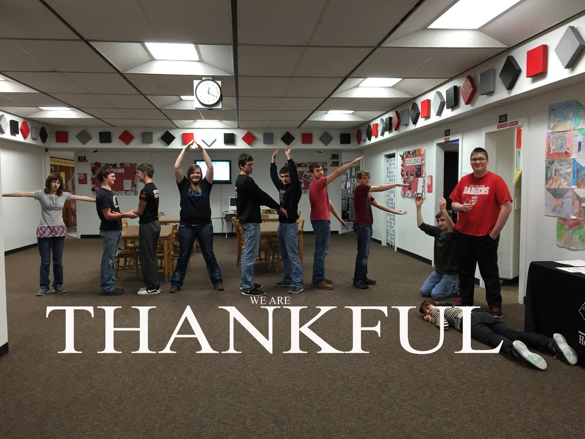 WashMSart's tweet photo. We are THANKFUL! #pekinpride #DENfun #meetingsday http://t.co/Q8O1fvQMkJ