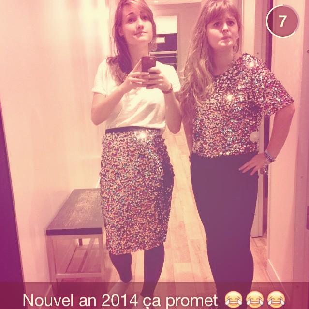hawwfCynthouch's tweet photo. Une copine comme ça, y'a pas mieux ...❤️💪 #nadj je t'aime un peu👌 #le ridicule ne tue pas et heureusement 🎉 http://t.co/kVgjXsToWB