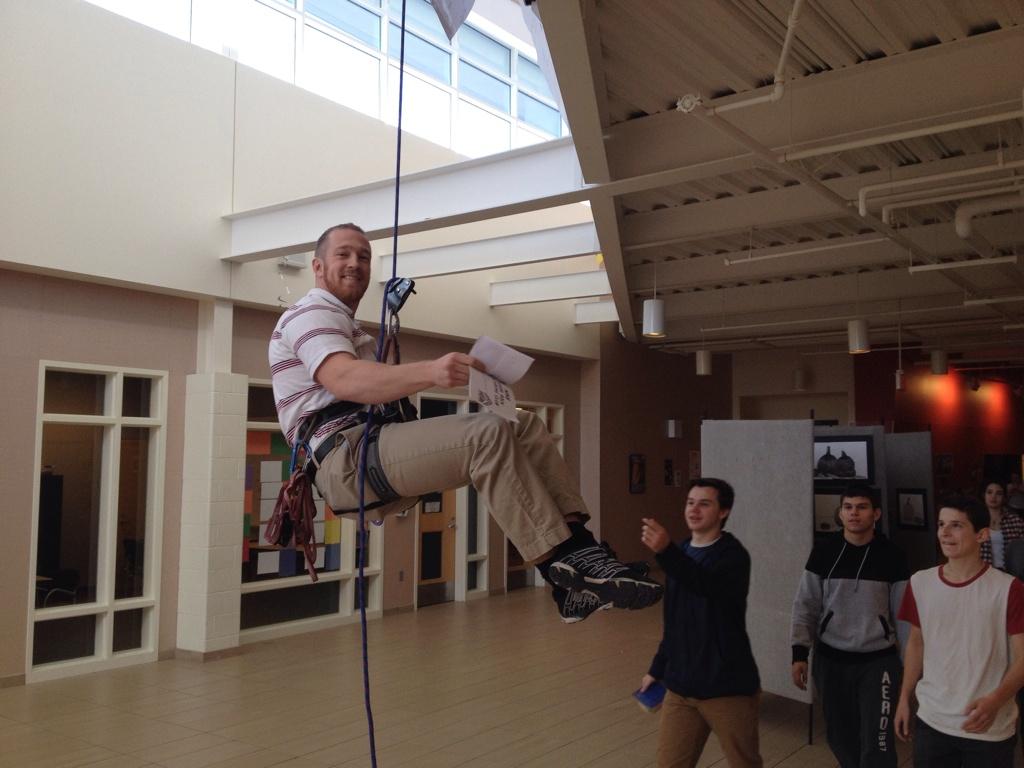 WHSJaguars's tweet photo. Me. Gilbert handing out flyers for the climbing club today in the best way possible. #HangInThere #HumanPendulum http://t.co/j5W2d7E9bu