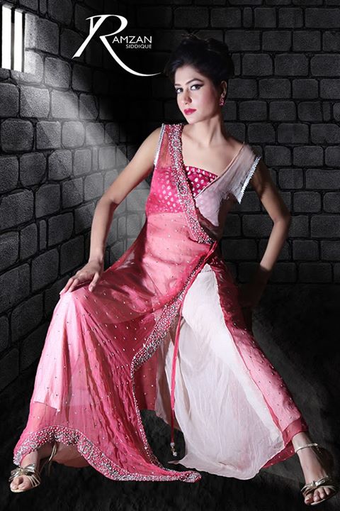 ramzan1900gmail's tweet photo. beautiful  wears repatent stilettos collection by Ramzan Siddique designer available in karachi and Lahore #fashion http://t.co/5x3sfB3eEs