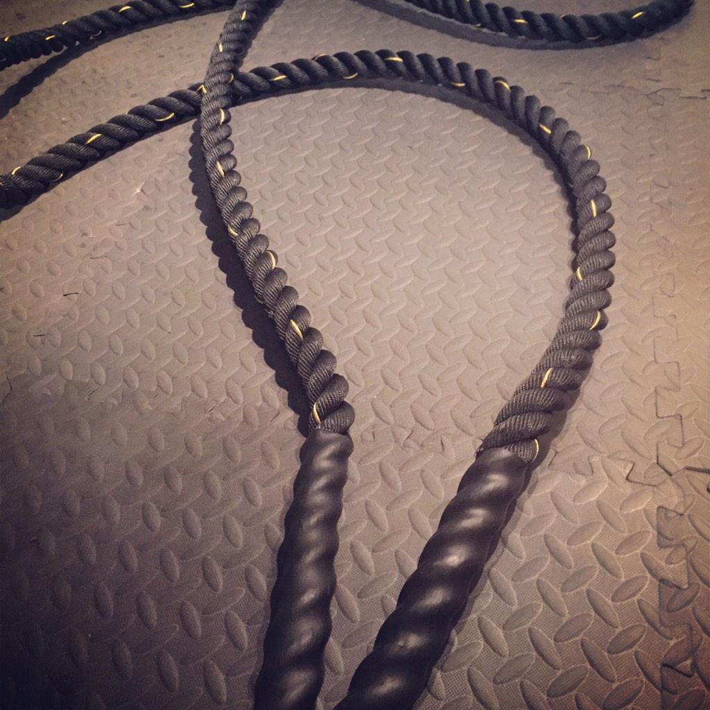 properformpgh's tweet image. Want to throw hard? Hit the ropes! #WorkHardThrowHard #TrainLikeAPro #ProPerformancePGH