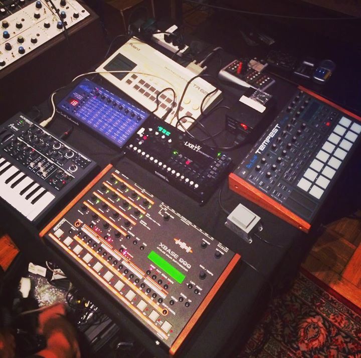 themartinezbros's tweet photo. :: oh, we don't play around. :: http://t.co/pp1gniOTF8
