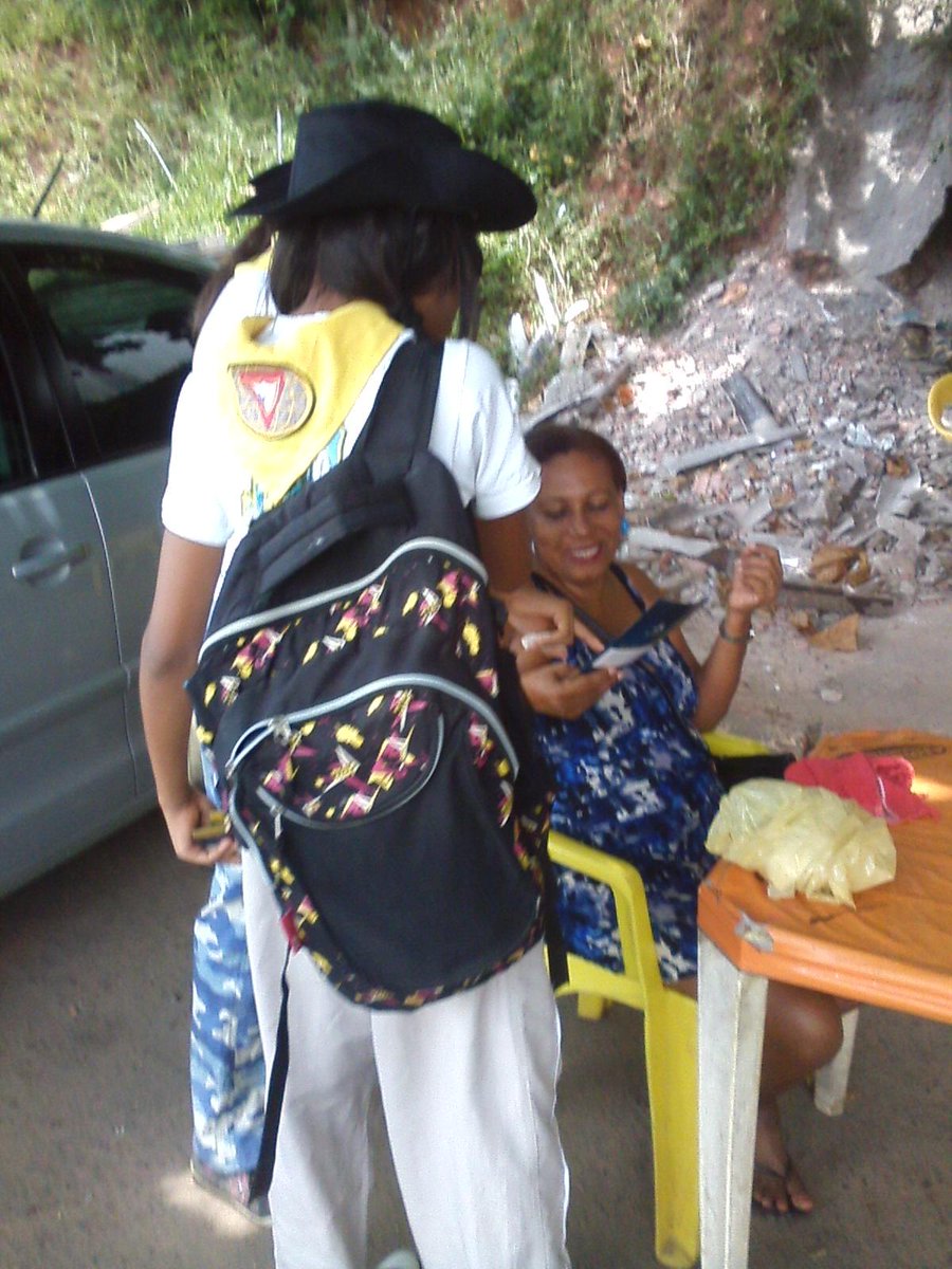 ulitanigr's tweet photo. Projeto Evangelístico da @ulitanigr Divulgando TV @TVNovoTempo #Somos1 @area3ab http://t.co/MTlaBkCRzo