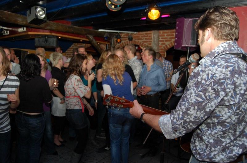 UITVERKOCHT: Alle kaarten voor Piter Wilkens zijn verkocht! Tot zaterdag.