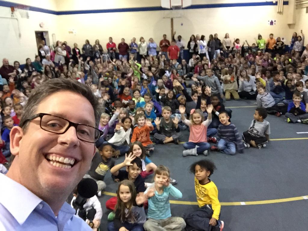 Me and my friends <a href="/ParkadePanthers/">Parkade Elementary</a> #pkehtd