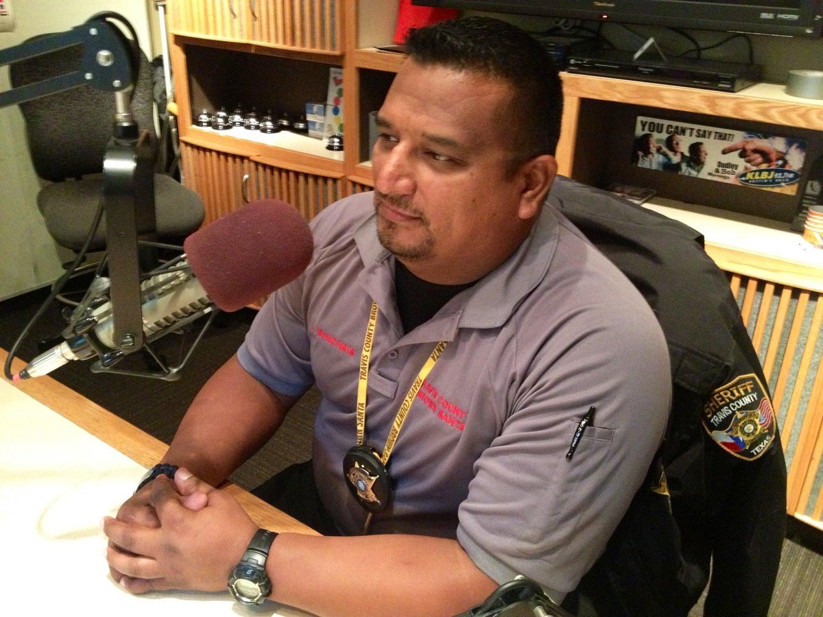 BDOEROCKS's tweet photo. Deputy Moncivias talks @BrownSanta1 Help your fellow Central Texans this Holiday! http://t.co/ZePZyD2i2K #Austin http://t.co/6LUKNVQeTA