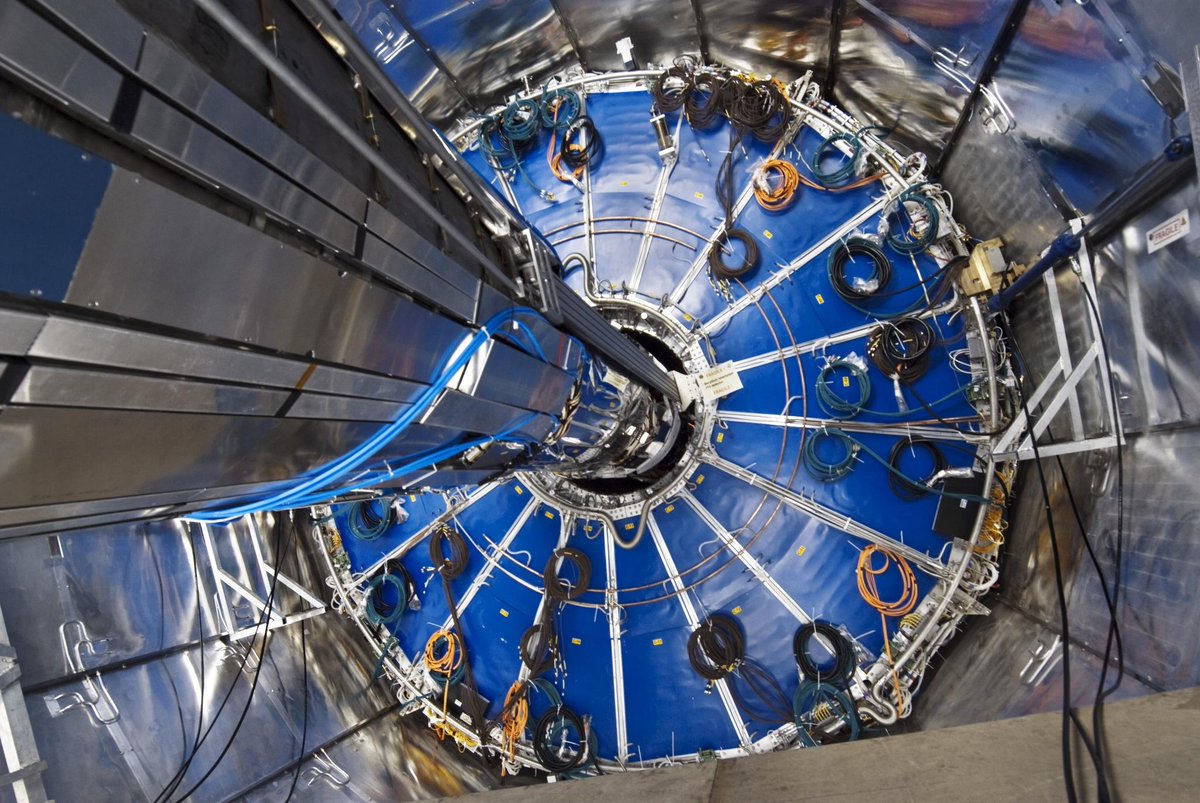 World News Radio (@wnrtmedia) on Twitter photo Physicists discover new #subatomic #particles #Quarks #science <a href="/CuseAlumni/">SyracuseUniversity</a> #physics wnrt.worldnewsradio.today/en/2/1/339/Phy… Physicists discover new #subatomic #particles #Quarks #science <a href="/CuseAlumni/">SyracuseUniversity</a> #physics wnrt.worldnewsradio.today/en/2/1/339/Phy…