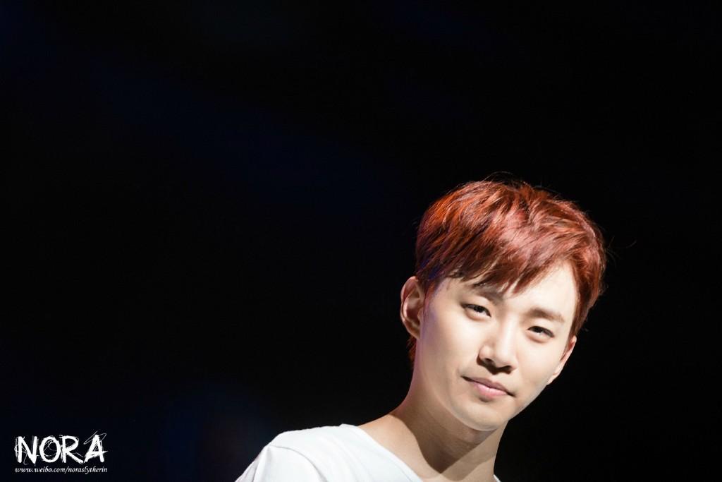 141114 2PM World Tour 'GO CRAZY!' in Newark #Junho #준호