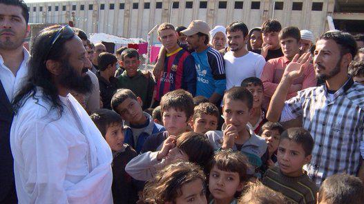 monaagrwl's tweet photo. A Guru'sJourney 2IraqInSolidarity WithPersecuted Yazidis #SriSriInIraq @saleelpu @008hemant @VISHWASMULKI @amit13556 http://t.co/e0hwWGgR8K