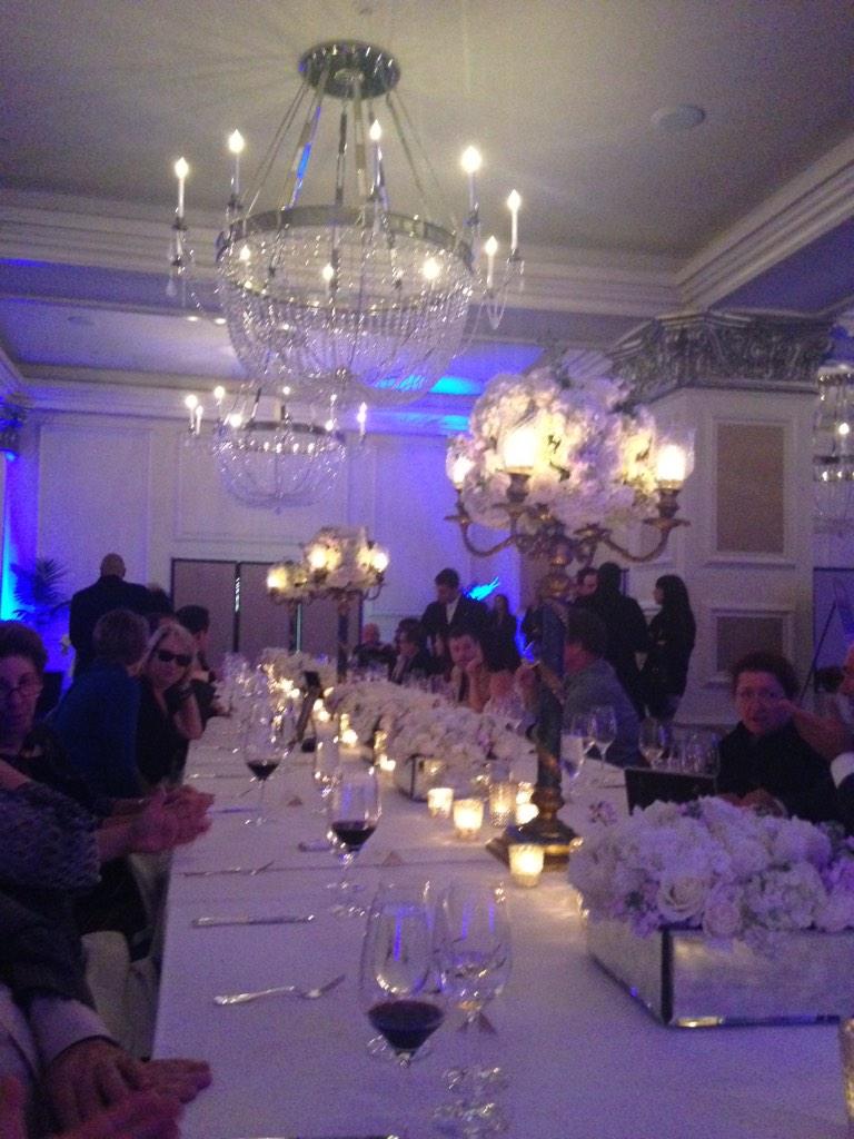 sdfoodwine's tweet photo. Good friends enjoying great food. #100YearsofInspiration #SDBayFest @USGrantHotel http://t.co/AMM9ueES7t