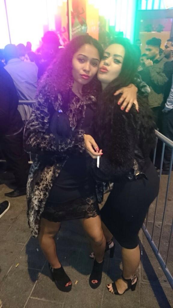 EloisaKeating's tweet photo. Babesssss http://t.co/nCIMiGgjFm