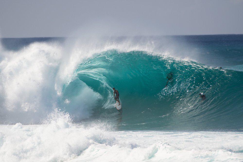 RBSigSeries's tweet photo. Style in the barrel, you either have it or you don't. @Volcom #PipeProOnNBC: http://t.co/h3akrRz2xh http://t.co/4yCsGkLddo