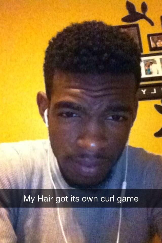 J__Rel's tweet image. My Hair done took a life of its own #CurlGame I&apos;m not light skin tho