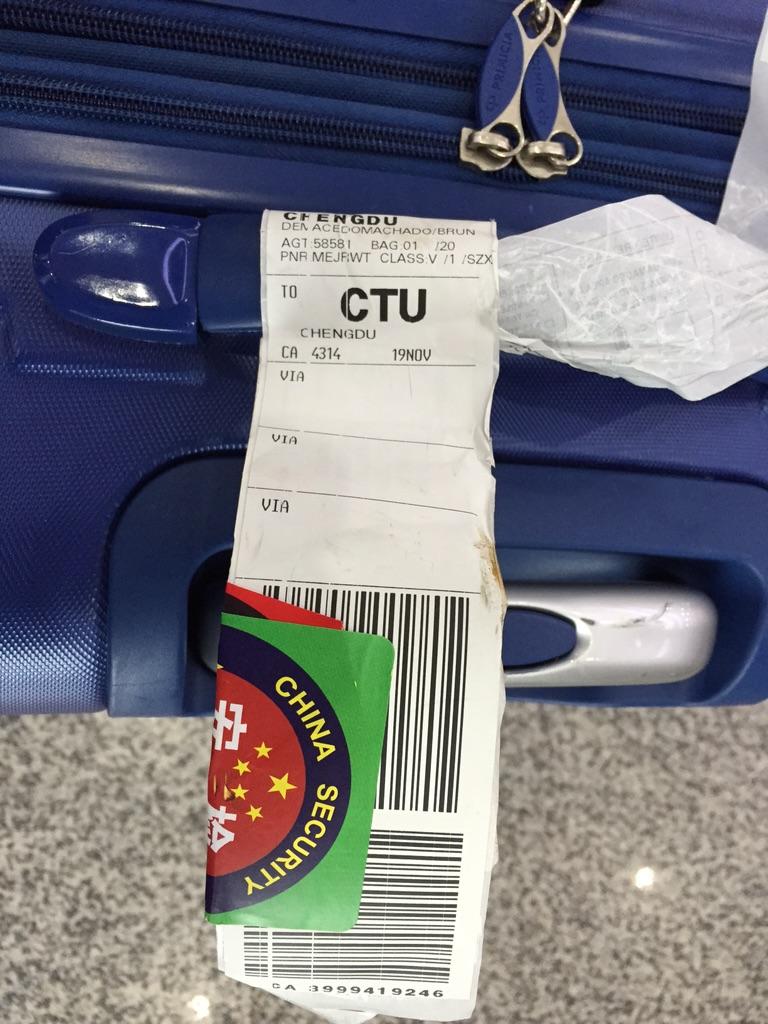 digital_triade's tweet image. Uma informação útil: não despache um power bank, pois certamente sua mala será enviada para inspeção. #ChinaSecurity