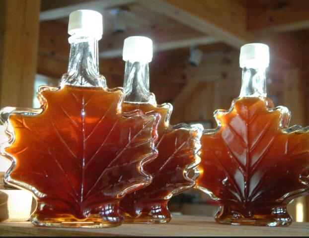 maple_syrup_eh's tweet photo. Canadian Starter Pack http://t.co/fFBBPREoIg