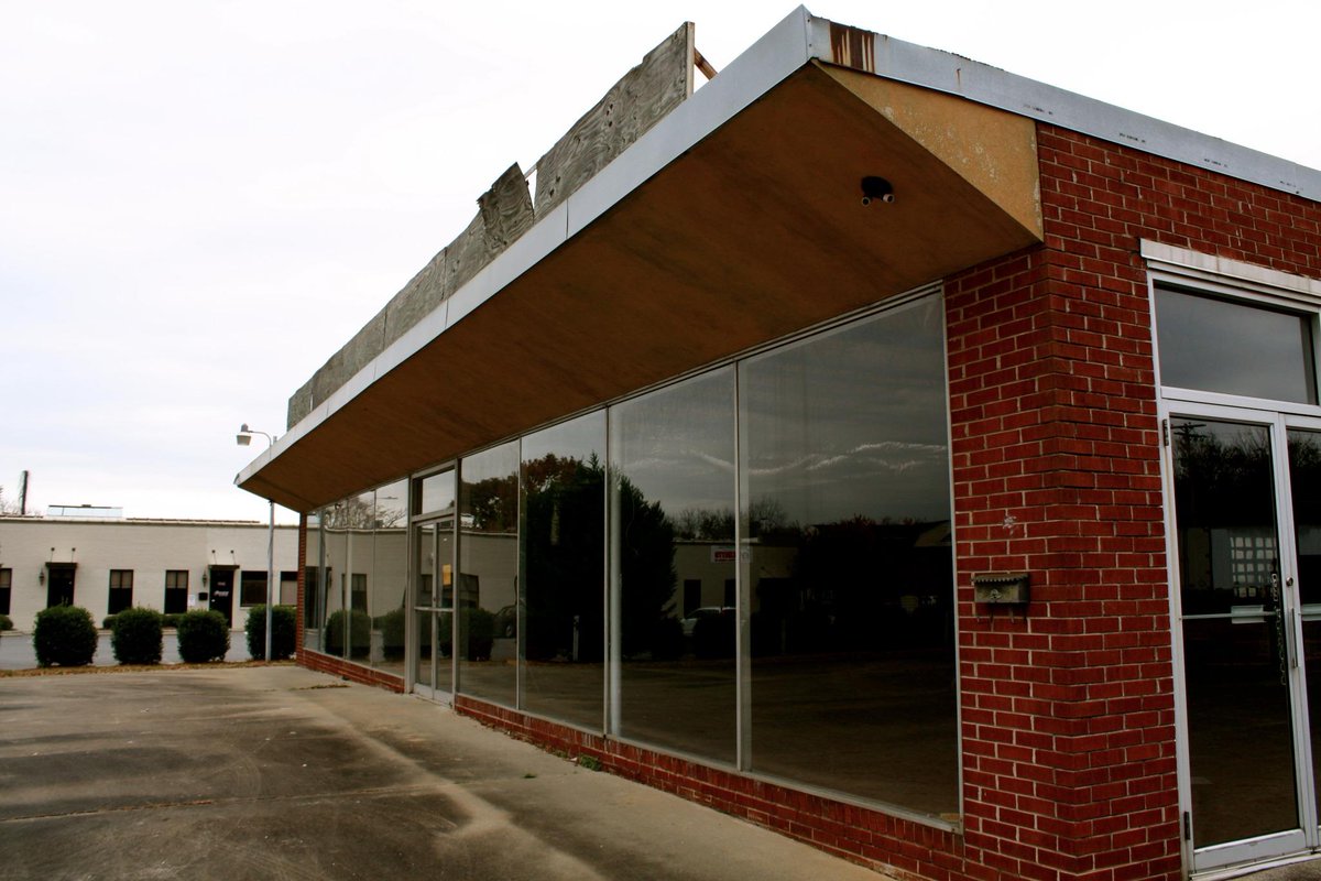 LegalRemedyBrew's tweet photo. Future home of Legal Remedy Brewing. Gonna look even better next month when equipment arrives  #scbeer #rockhill http://t.co/aG2hGxllRy