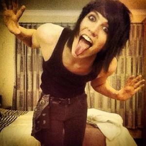 SillyJamesy's tweet photo. I'm James. I'm new and RTs would be rad! Come hang with me and chill! I'd really love to meet you. http://t.co/vGR07yWkSP