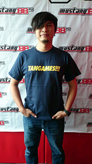 molanku's tweet photo. Dpt kaos tebolak balik dari @soakayas hahaha kocak! Kalo mau pesen di http://t.co/4GgmM5GfPP http://t.co/jUqTSAuSIj