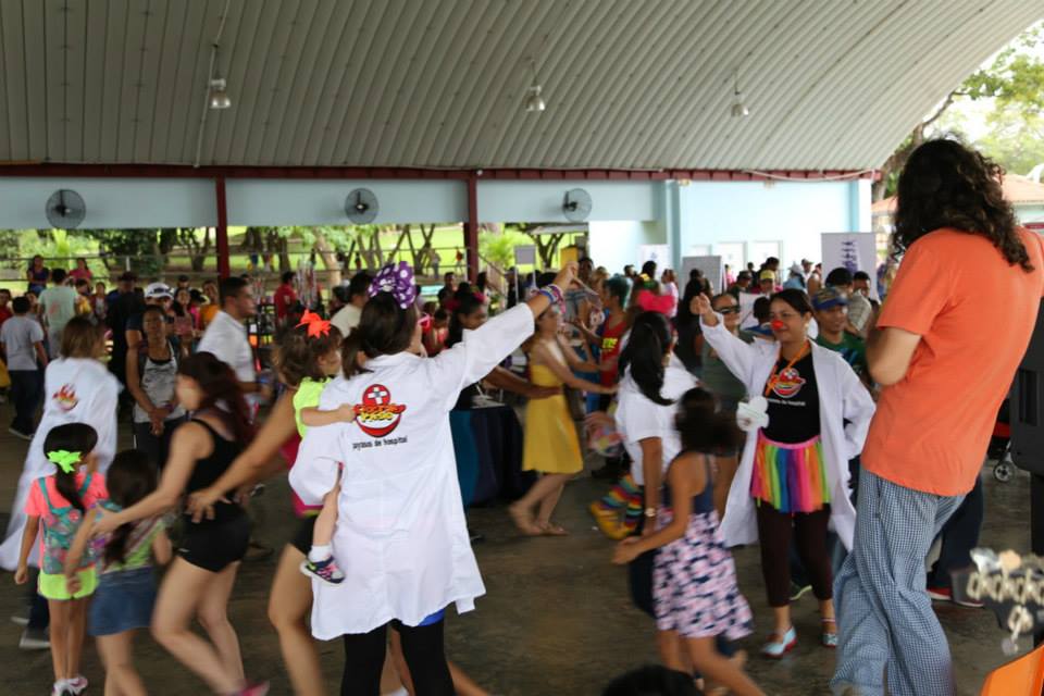FeriaYoReciclo's tweet photo. ALEGRÍA junto a @DoctorYasoPA en #YoReciclo este sábado en Gimnasio Ma Inmaculada @UNESCPA 

Únete!! http://t.co/bSShvXXn13