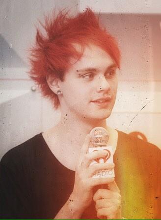 Happy birthday to my spirit animal Michael Gordon Clifford long live the king 