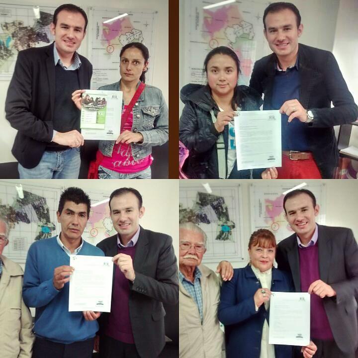soaresptodos's tweet photo. Para becas ...oficina centro comercial unisur oficina 202 Llama al 7111062 7130963 5641993 y pregunta a Fany... http://t.co/50dthlOVq1