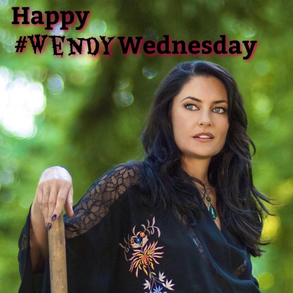 tbailey154's tweet photo. @lifetimetv #RenewWitchesOfEastEnd #bringbackourwitches #WOEE http://t.co/kwVxxvdrKG