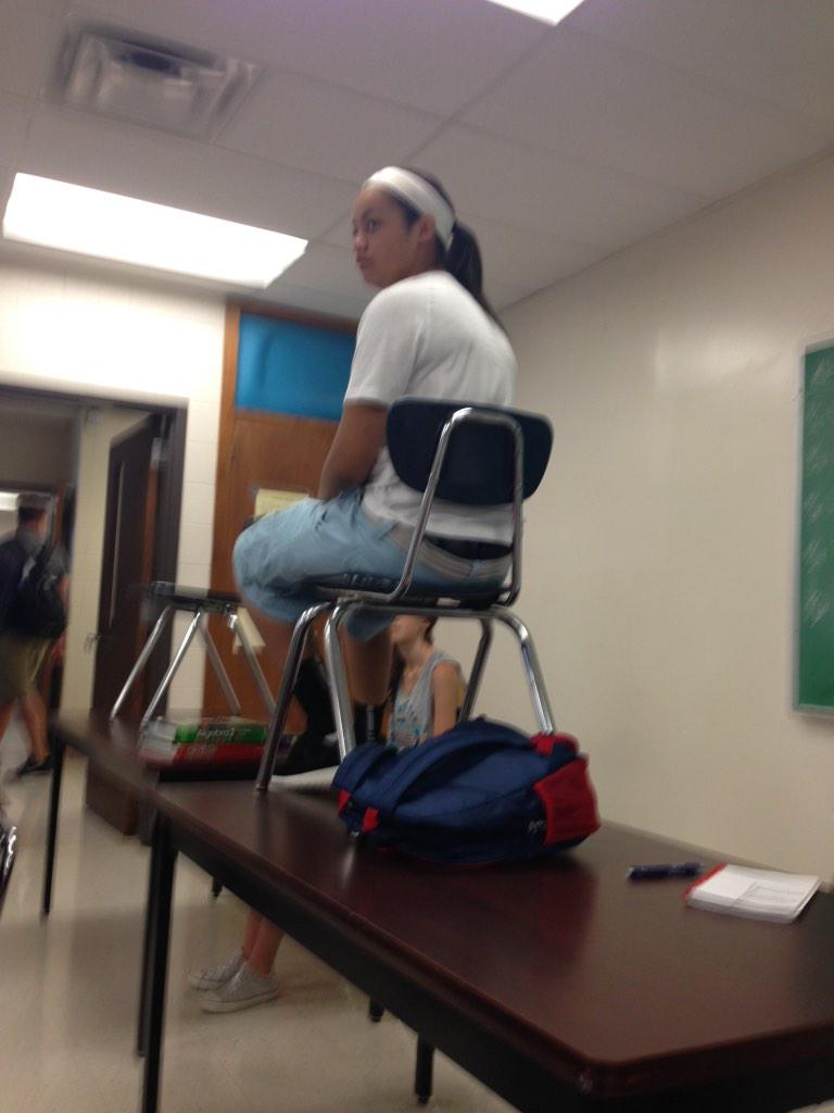 Deja2dope's tweet photo. β@Therealmarty__: @Deja2dope #RandomPicsIFind http://t.co/gGM53VdZxlβ when the teacher says sit down and you're being a smart ass.π