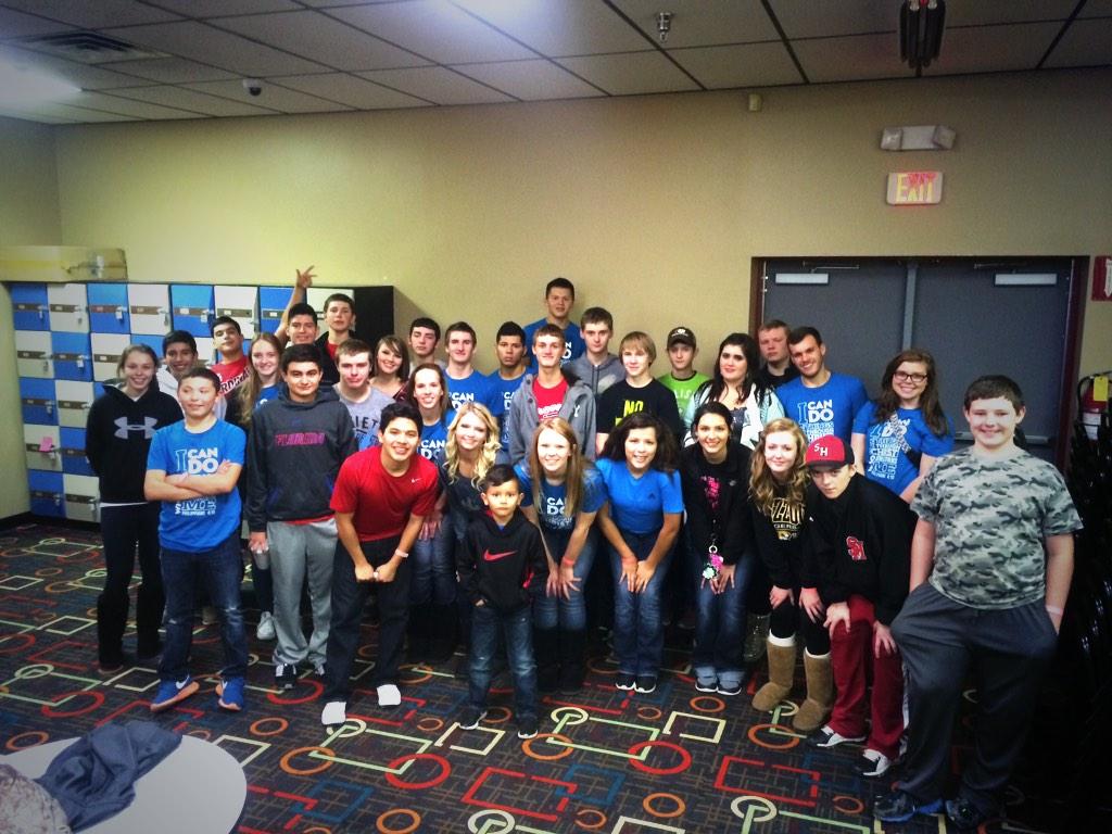 FBCSenathYouth's tweet photo. Over 30 on our bowling trip! #Squad #Family #FBCSenath http://t.co/vYc6FzwRZI