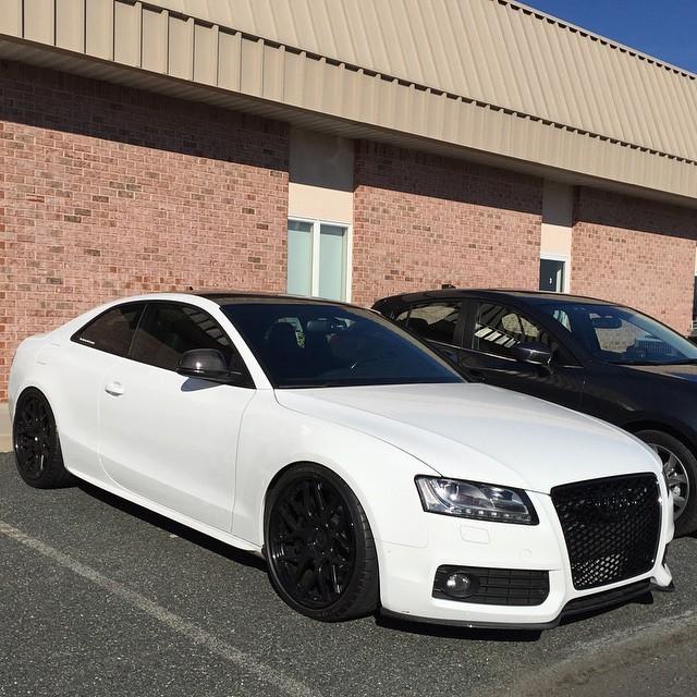 ArielPned's tweet photo. And the car. So beautiful. #audi #s5 #apr #supercharged #avantgarde #ngpracing #newgermanperformance #shopracecar http://t.co/ky1RMRgF3A