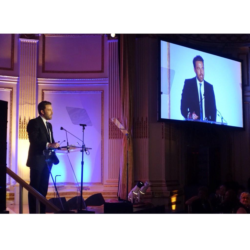 BenAffleck's tweet photo. Thanks @SavetheChildren. Honored to receive the Global Child Advocate Award for work w/ @EasternCongo #InvestInKids http://t.co/u6q9qaUbVw