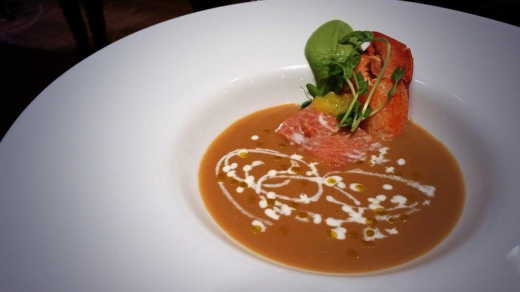 OceanWiseSeafd's tweet photo. MT @dansgoodside: More chowders @Downtownfood, @BistroRougeYYC and @RiverCafeYYC @ocean_wise's #yyc #ChowderChowdown! http://t.co/qNYFXaLAty
