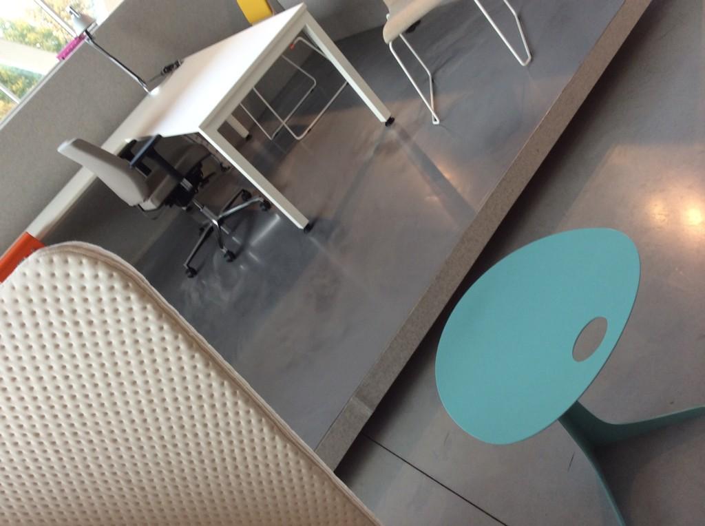LesleyArens's tweet photo. :-) “@VOVnetwerk: Enne... De locatie voor #vovllb is niet willekeurig gekozen hoor -> #HNW kijk maar -> http://t.co/moFgXuLuQc”