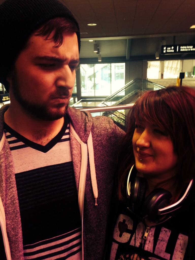 thejosiahfunk's tweet photo. I'm gunna miss my new sis! #sisterinlaw #newbro http://t.co/UgAJHR7aXN