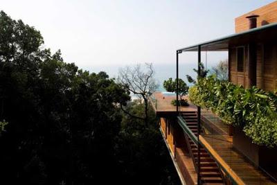 OceanViewHouse_ tweet picture