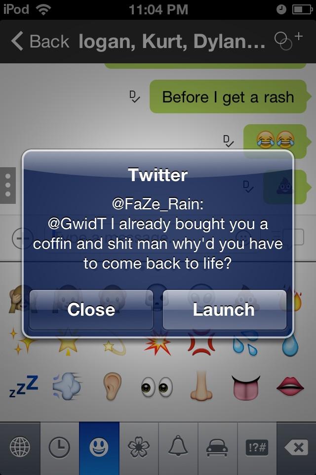 YEETOLSEN's tweet photo. This came up on my iPod while I was pooping and I screamed then farted and pooped more :) @GwidT @FaZe_Rain #Gwidt http://t.co/2iZME6UN0g