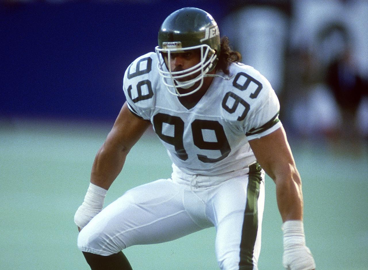 Happy Birthday to Mark Gastineau, who turns 58 today! 