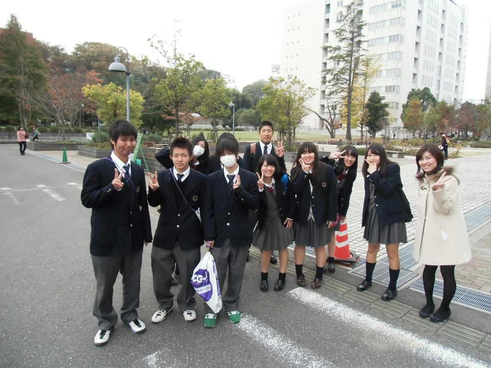中央学院大学 本日11月日は茨城県立日立商業高等学校の皆さんがいらっしゃいました 学生スタッフも生徒さんも引率の先生も笑顔が絶えない1日でした クイズ形式で行った大学紹介 キャンパスツアーや学食体験 楽しんでいただけたでしょうか 中央学院 中央学院大学 本日11月日は茨城県立日立商業高等学校の皆さんがいらっしゃいました 学生スタッフも生徒さんも引率の先生も笑顔が絶えない1日でした クイズ形式で行った大学紹介 キャンパスツアーや学食体験 楽しんでいただけたでしょうか 中央学院