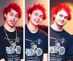 Happy 19th birthday to the adorable but sex god michael gordon clifford! I CANT HANDLE 19 holy balls!!!!    